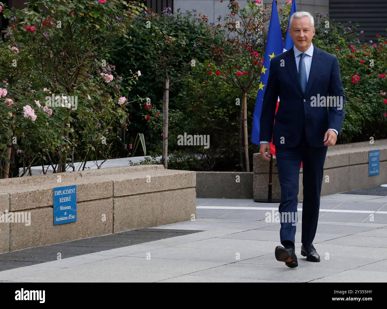Bruno Le Maire bei einer Abschiedsfeier im französischen Ministerium für Wirtschaft und Finanzen (Bercy) am 12. September 2024 in Paris. Frankreich wird "nächste Woche" eine neue Regierung haben, sagte kürzlich der konservative Premierminister Michel Barnier am 12. September, als er Kandidaten für die Leitung von Ministerien vor einem unberechenbaren hängenden parlament aussuchte. Foto: Jean-Bernard Vernier/JBV News/ABACAPRESS. COM Credit: Abaca Press/Alamy Live News Stockfoto