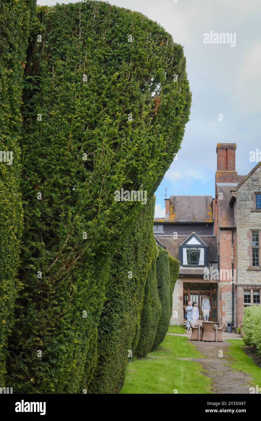 Billesley ist Eine Village and Civil Parish im Stratford District in Warwickshire, England. Es stammt aus dem Jahr 1610 und wird heute als Hotel betrieben. Stockfoto