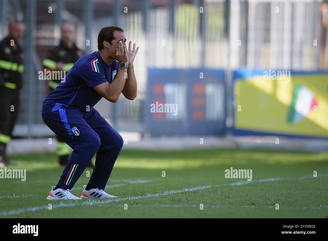 Italias U20-Trainer Bernardo Corradi während des Spiels Elite League Italien U20 - Deutschland U20 im „Manlio Scopigno“-Stadion in Rieti, Italien am 10. september 2024 Stockfoto