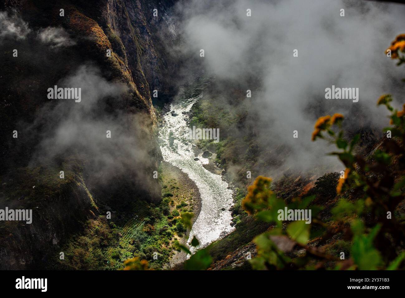 Choquequirao ist eine archäologische Stätte in den Anden Perus, nahe der heutigen Stadt Cachora. Wird oft als „Schwesterstadt“ bezeichnet Stockfoto