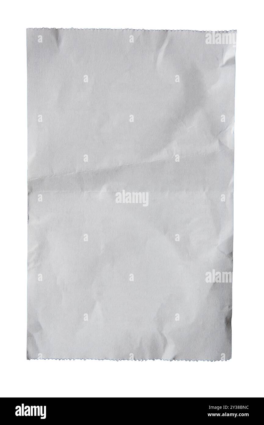 Zerknittertes leeres Belegpapier auf weißem Hintergrund mit Beschneidungspfad Stockfoto