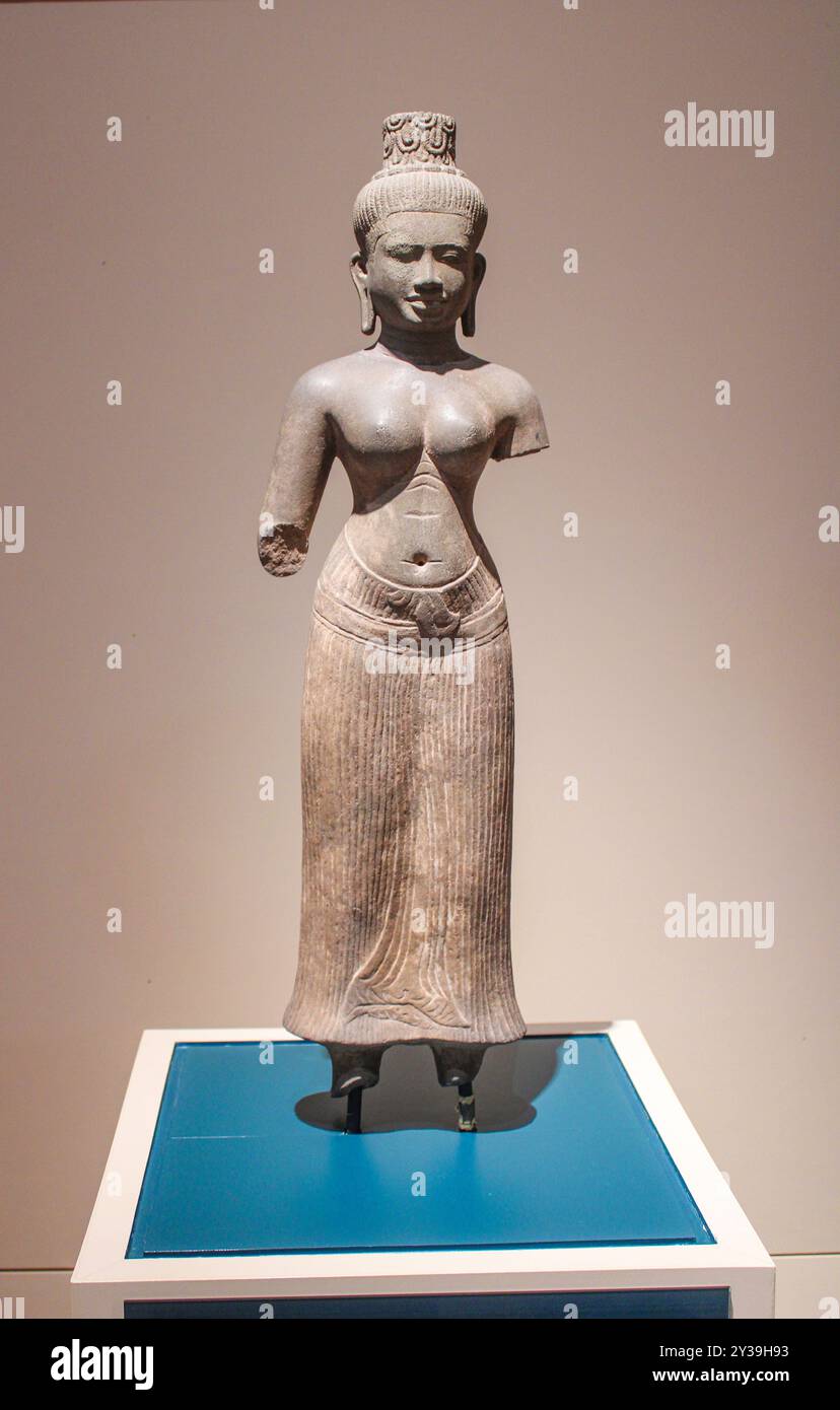 Bangkok, Thailand, Südostasien, Asien. Bangkok National Museum. Weibliche Gottheit. Lopburi Arta (Khmer-Kunst in Thailand), 10. Jahrhundert n. Chr. Skulptur von Stockfoto