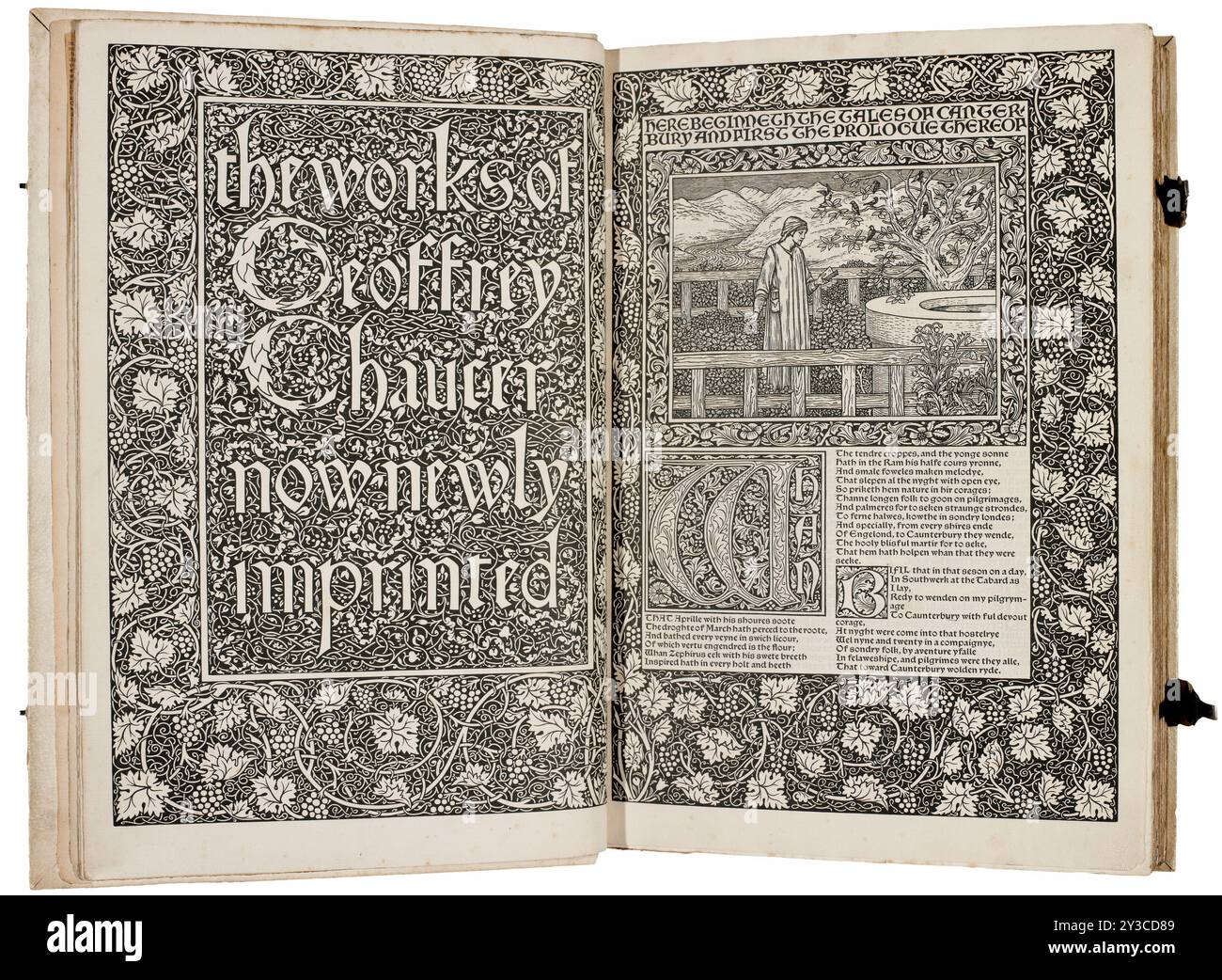 The Kelmscott Chaucer – die Werke von Geoffrey Chaucer, jetzt neu eingeprägt, 1896. Die präraffaelistischen Künstler Edward Burne-Jones und William Morris teilten eine Liebe zu mittelalterlichen Büchern und Gedichten. Sie arbeiteten an The Kelmscott Chaucer zusammen, einem Band, der die Schriften des englischen Dichters Geoffrey Chaucer (1343–1400) enthält und von vielen als das schönste Buch angesehen wird, das jemals gedruckt wurde. Illustrator: Sir Edward Burne-Jones; Assistent: Douglas Cockerell; Herausgeber: Kelmscott Press; Designer: William Morris; Buchbinder: TJ Cobden-Sanderson; Assistent: R Catterson-Smith; Fotograf: Sir Emery Walker Stockfoto