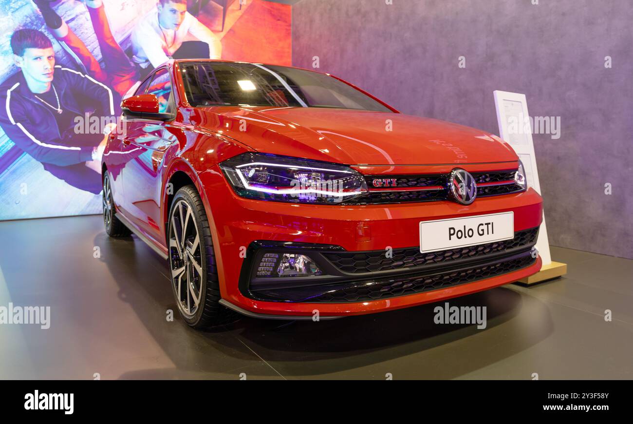 ATHEN, GRIECHENLAND - 15. NOVEMBER 2019: Volkswagen Polo GTI auf der Aftokinisi Anytime 2019 Motor Show. Stockfoto