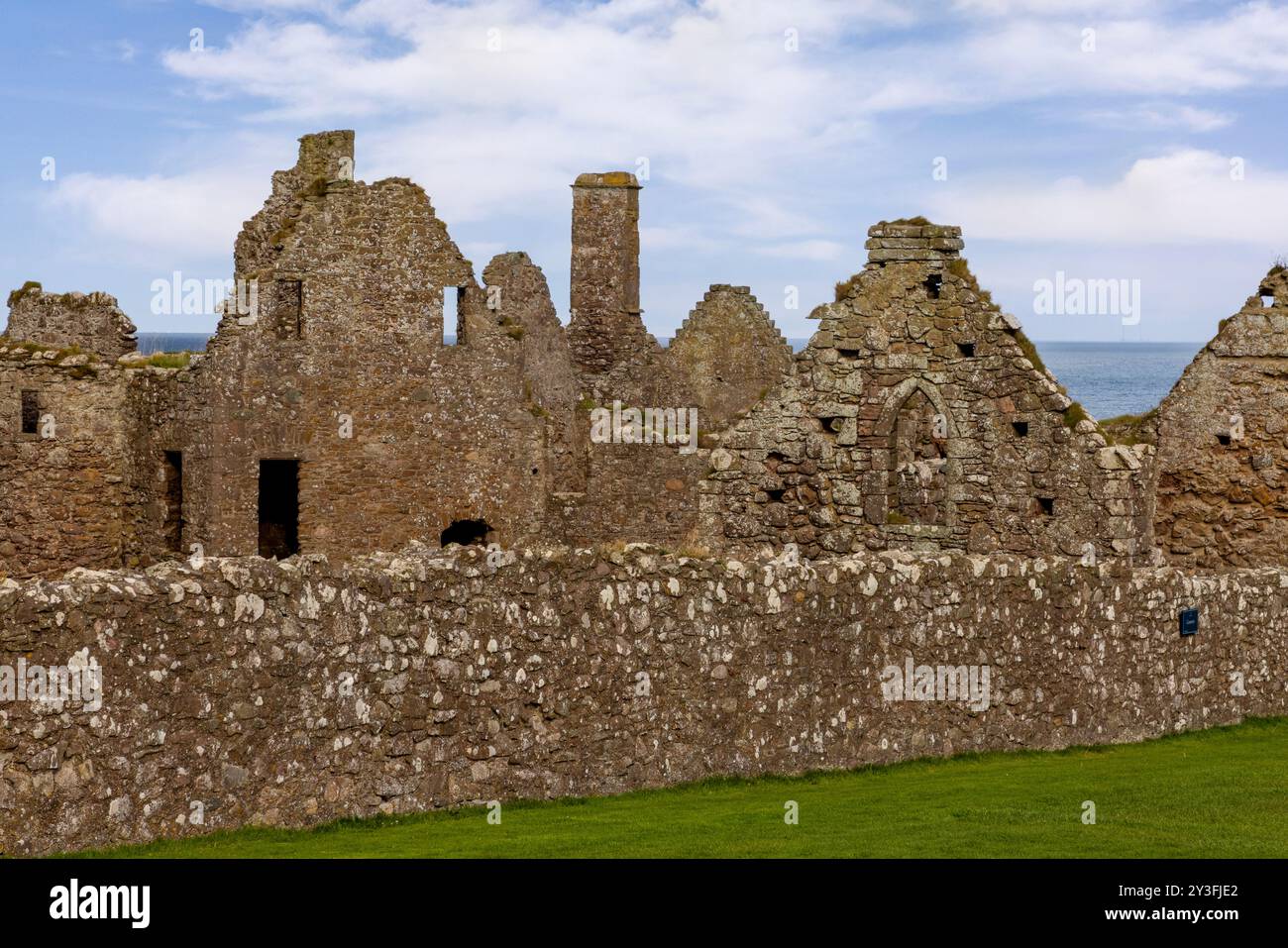 Dunnottar Castle, eine historische Festung auf den Klippen von Aberdeenshire, Schottland, in der Nähe von Stonehaven. Stockfoto