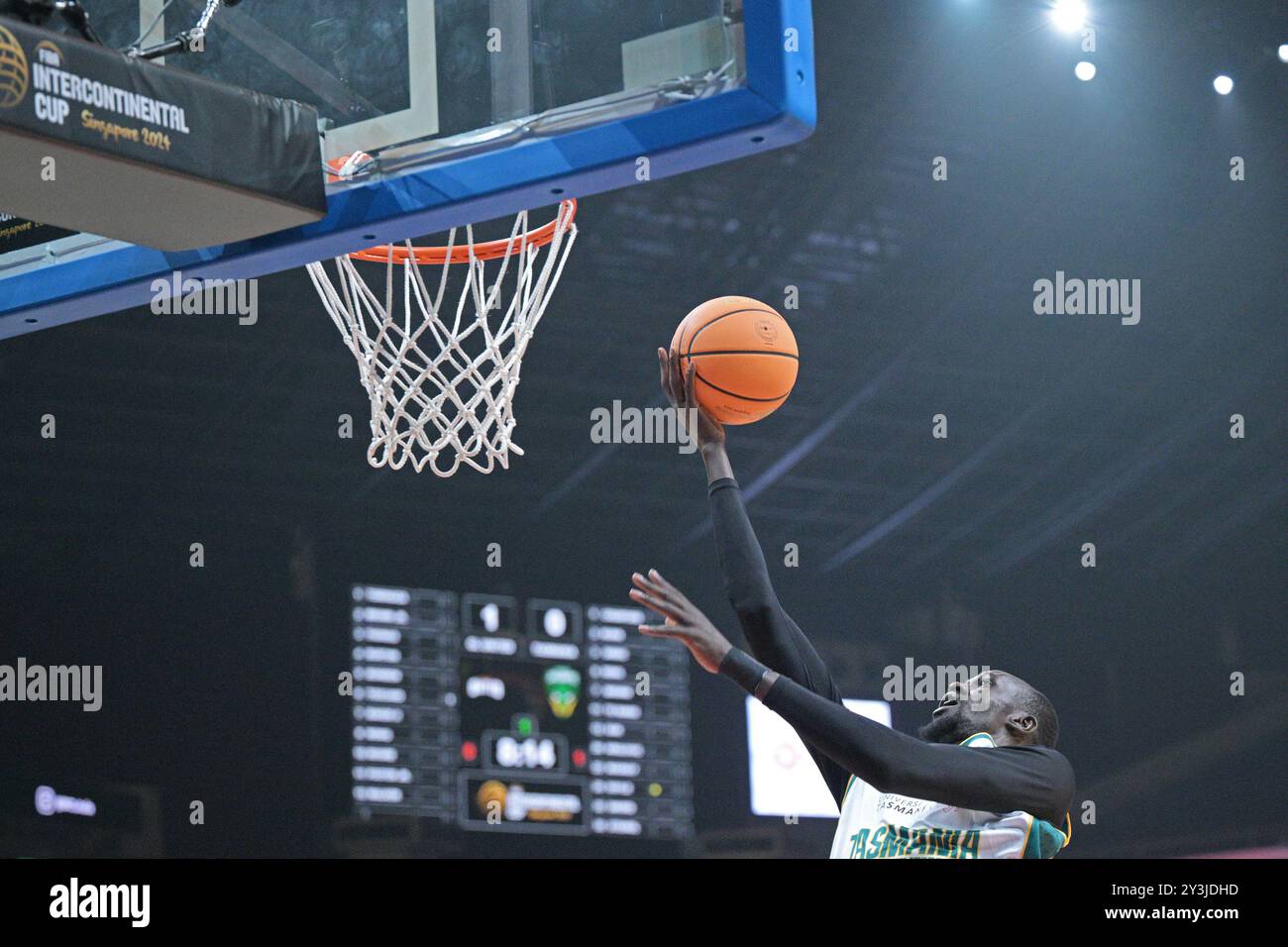 Singapur. September 2024. Majok Deng von Tasmania JackJumpers macht sich beim Spiel der Gruppe B zwischen NBA G League United of the United of the United of the United of the United of the United of the United of the United of the United of the United of the United of the United of the United of the United of the United of the United of the Australia beim FIBA Intercontinental Cup Singapur 2024 am 14 2024. Quelle: Dann Chih Wey/Xinhua/Alamy Live News Stockfoto