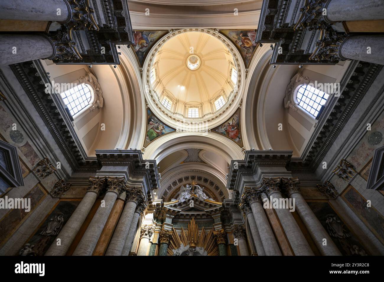 Rom, Italien - 1. September 2023: Heiligtum von San Salvatore in Lauro in Rom, Italien. Stockfoto