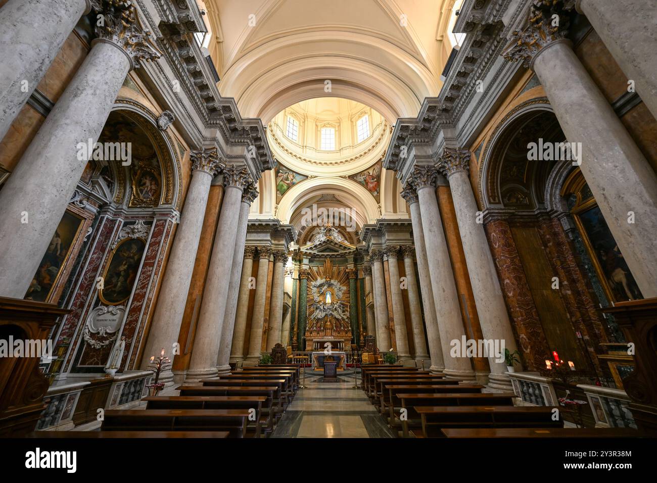 Rom, Italien - 1. September 2023: Heiligtum von San Salvatore in Lauro in Rom, Italien. Stockfoto