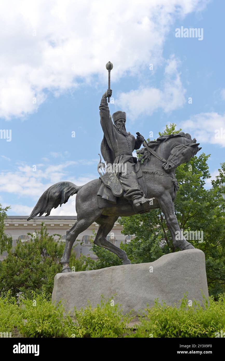 Denkmal für Petra Sagaidachnogo, Kontraktova-Platz, Kiew, Ukraine, Mai 2024 Stockfoto