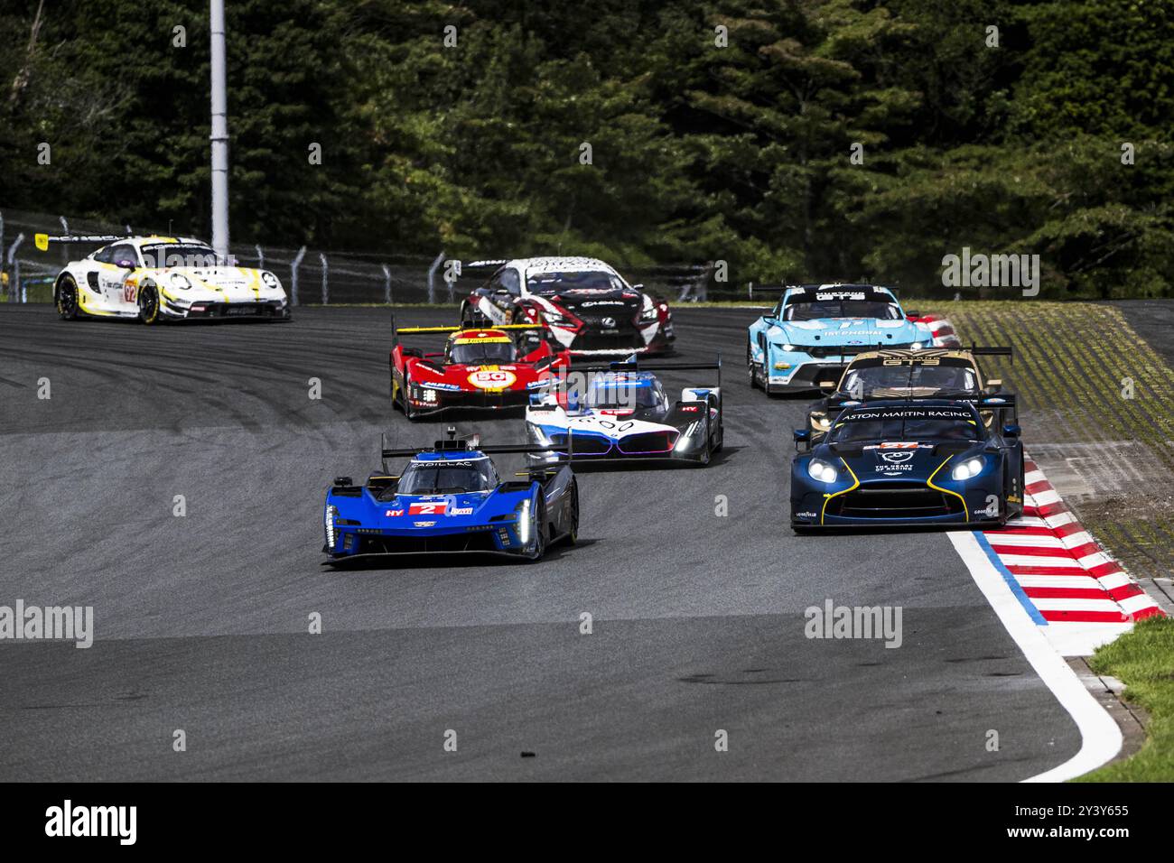 02 BAMBER Earl (nzl), LYNN Alex (gbr), Cadillac Racing #02, Hypercar ...