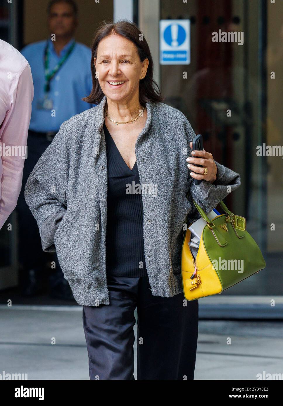 London, Großbritannien. September 2024. Dame Arlene Phillips, Choreografin, ehemalige Tänzerin, Talentscout, Fernsehrichterin, Moderator und Theaterregisseur in den BBC-Studios. Quelle: Karl Black/Alamy Live News Stockfoto