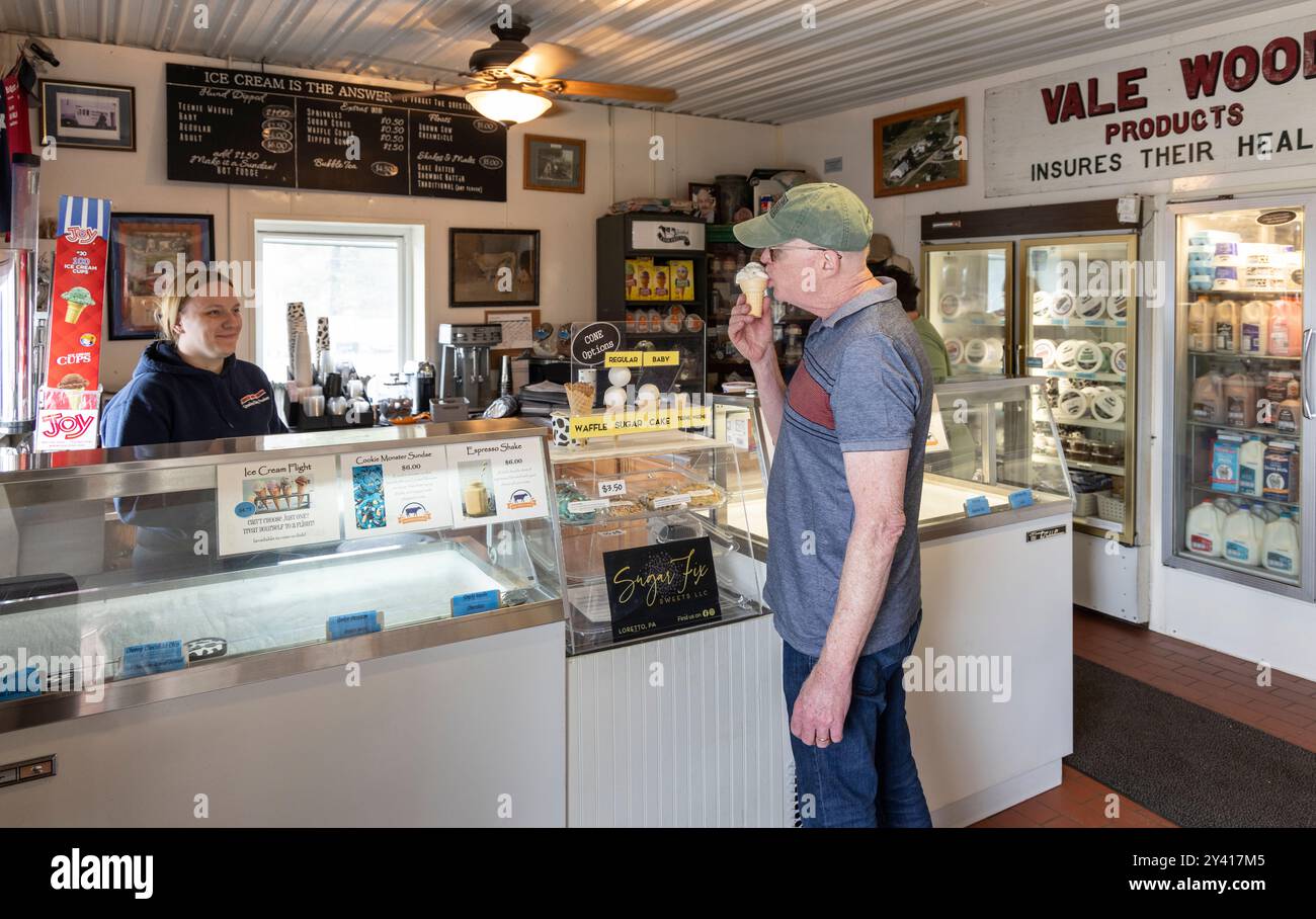 Ice Cream Shop in Vale Wood Farms, unabhängige Molkerei mit Einzelhandelsgeschäft in Cresson, Pennsylvania, USA Stockfoto