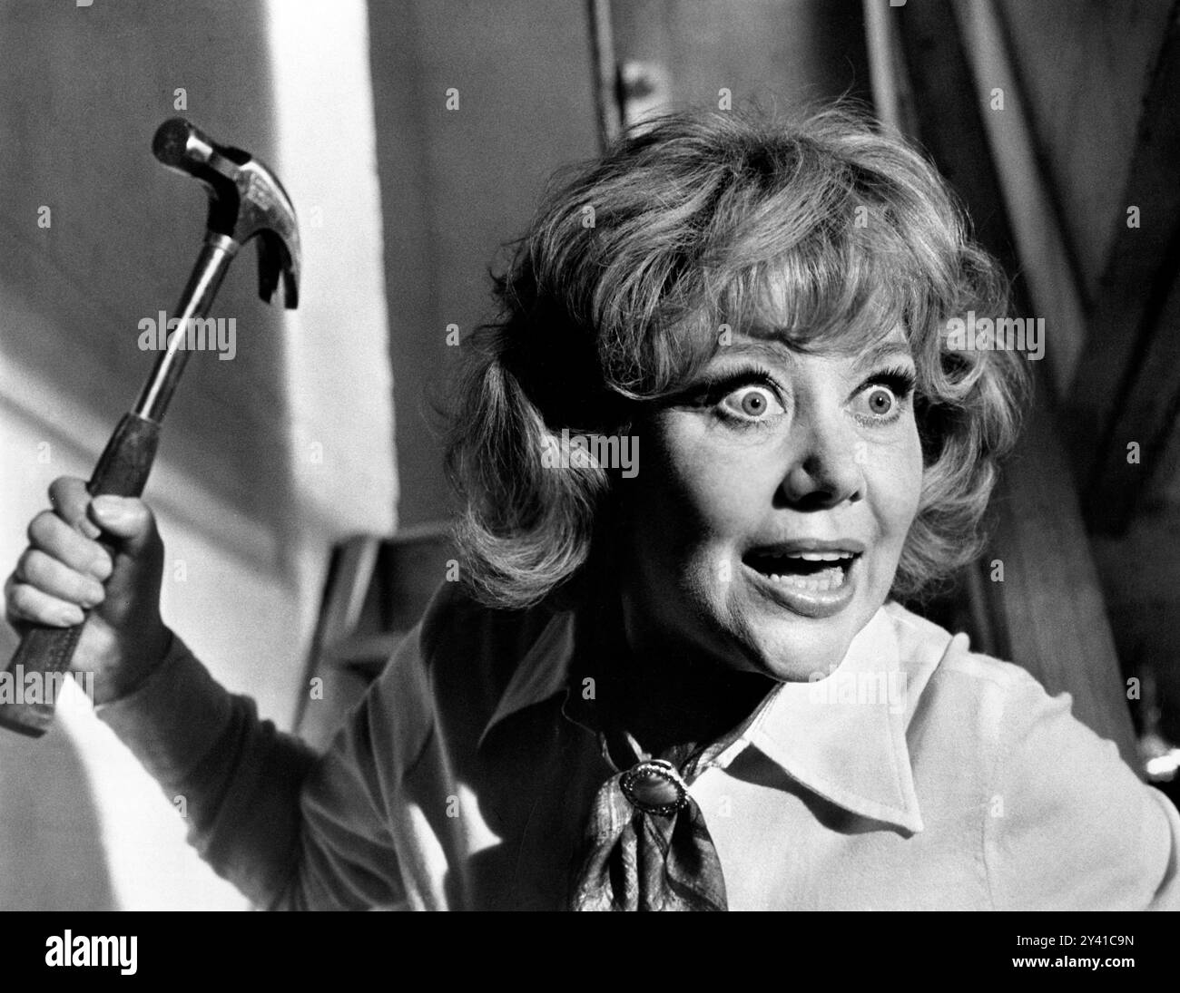 Glynis Johns, am Set des Films The Vault of Horror, Fox-Rank (UK), Cinerama Releasing Corp. (US), 1973 Stockfoto