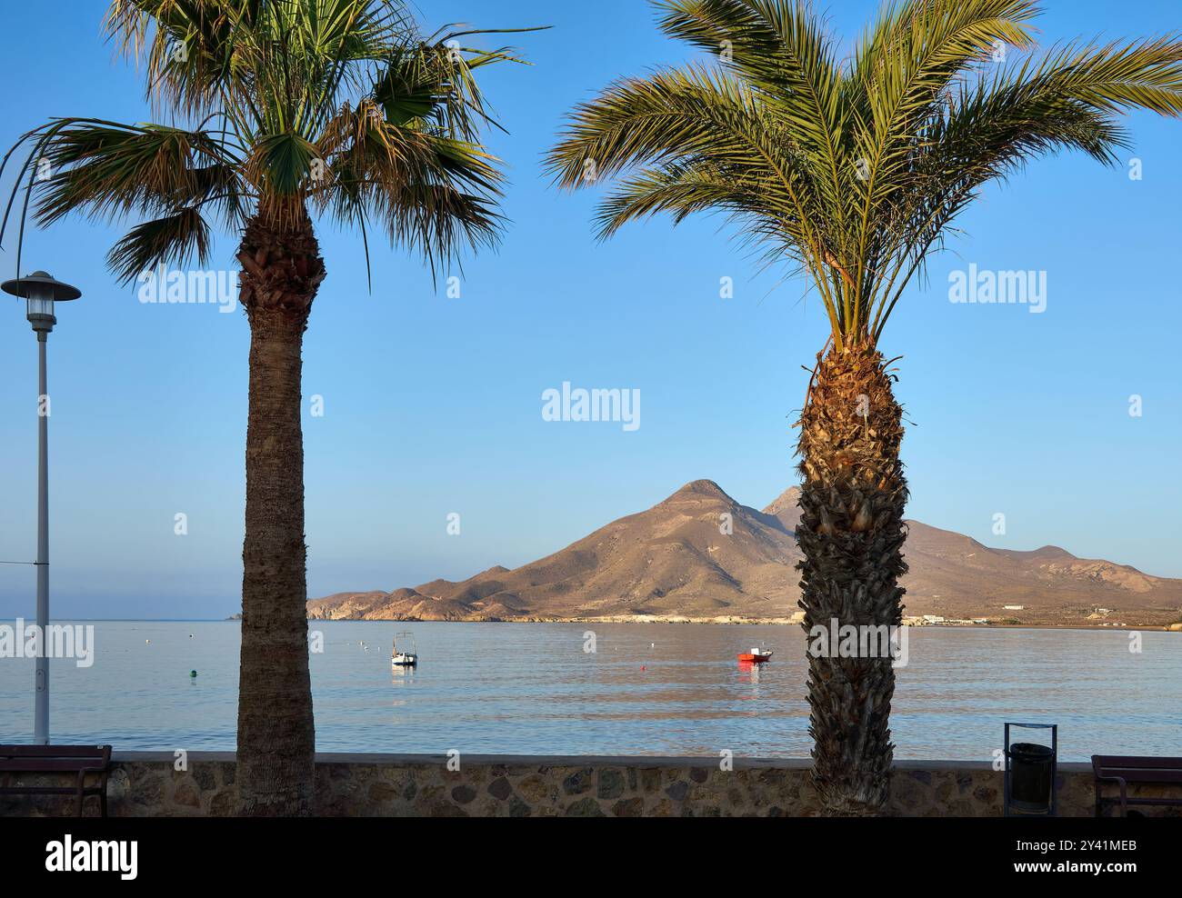 Fischerdorf La Isleta del Moro am Morgen Stockfoto