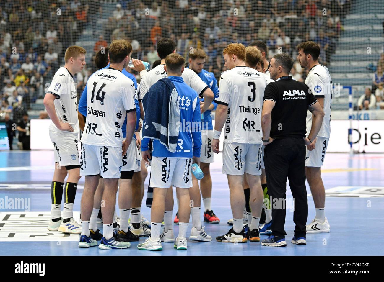 AuszeitTBV Lemgo Lippe VfL Gummersbach vs. TBV Lemgo Lippe, Handball, Daikin 1. Bundesliga, 2. Spieltag, Spielzeit 2024-2025, Schwalbe Arena Gummersbach, 15,09.2024 Foto: Eibner-Pressefoto/Jürgen Augst Stockfoto