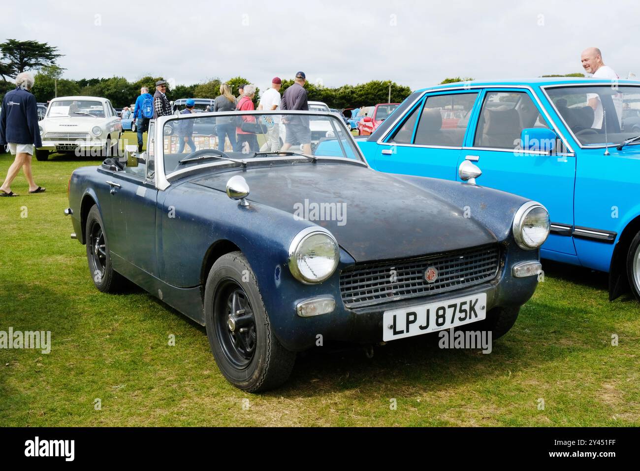 Blau, 1972, 1275 ccm MG Midget Cabrio - John Gollop Stockfoto