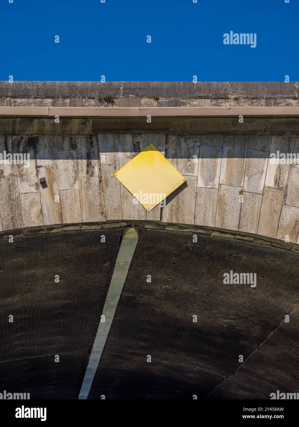 Brückenschilder, Pont Marie Bridge, Seine, Paris, Frankreich, Europa, EU. Stockfoto