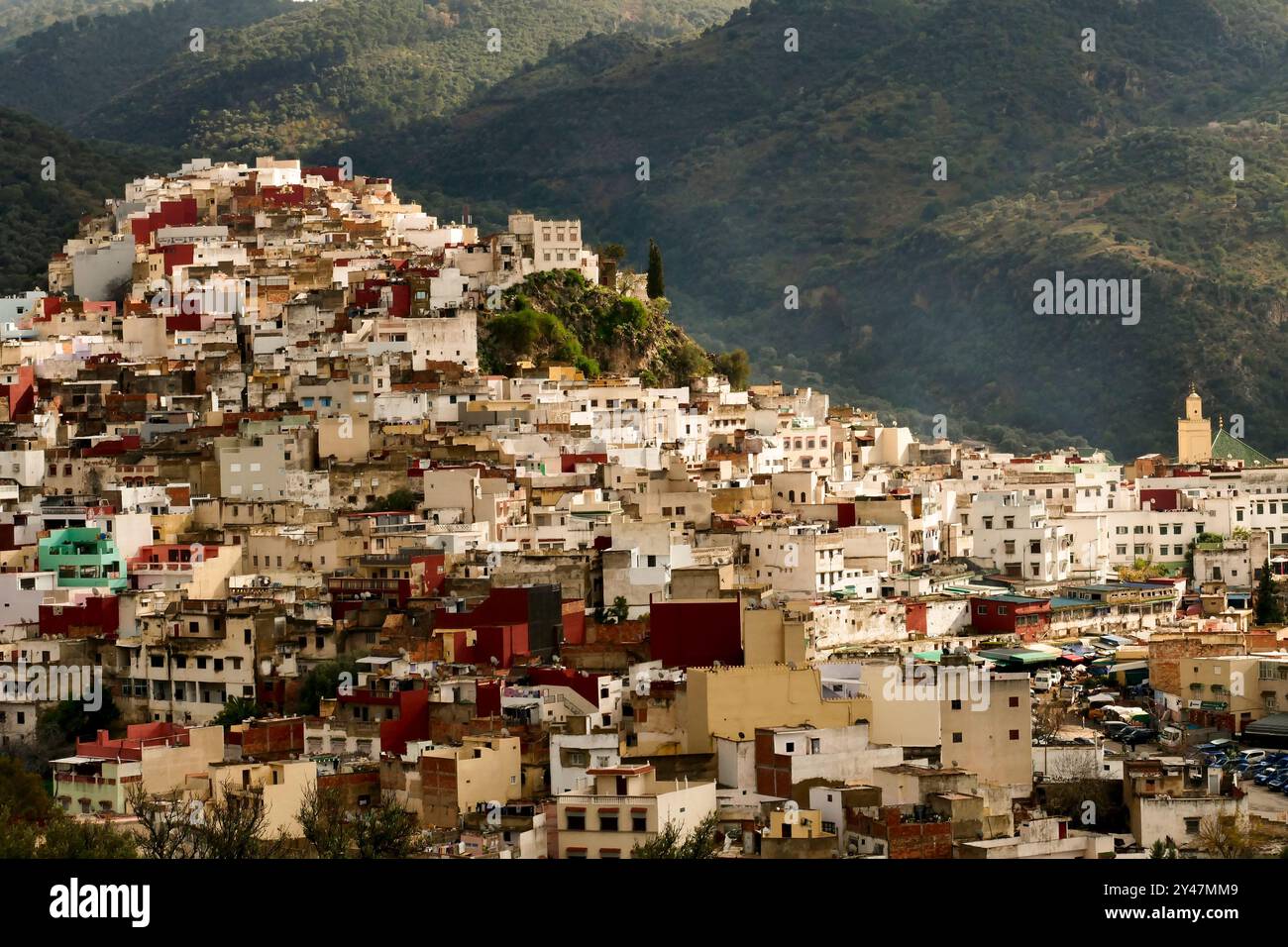 Die heilige Stadt Moulay Driss Zerhoun, Meknes. Marokko, Nordafrika Stockfoto