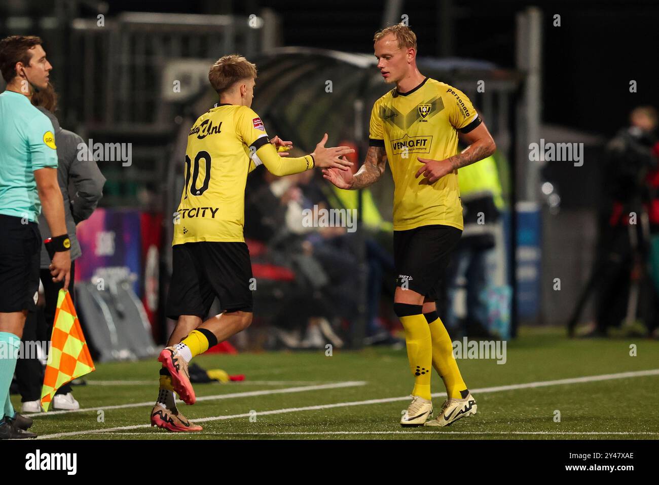 Rotterdam, Niederlande. September 2024. ROTTERDAM, NIEDERLANDE - 16. SEPTEMBER: Max de Waal von VVV Venlo ersetzt Paul Popperl während des niederländischen Keuken Kampioen Divisie-Spiels zwischen Excelsior Rotterdam und VVV Venlo im Van Donge & de Roo Stadion am 16. September 2024 in Rotterdam. (Foto: Hans van der Valk/Orange Pictures) Credit: dpa/Alamy Live News Stockfoto