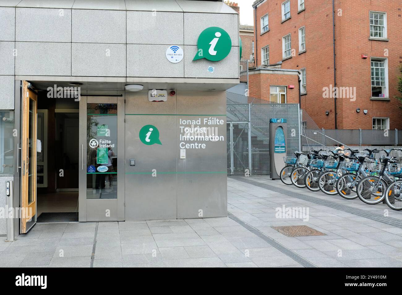 Dublin Tourist Information Centre Barnardo Square in Dublin, Irland; irisches Tourismuszentrum. Stockfoto