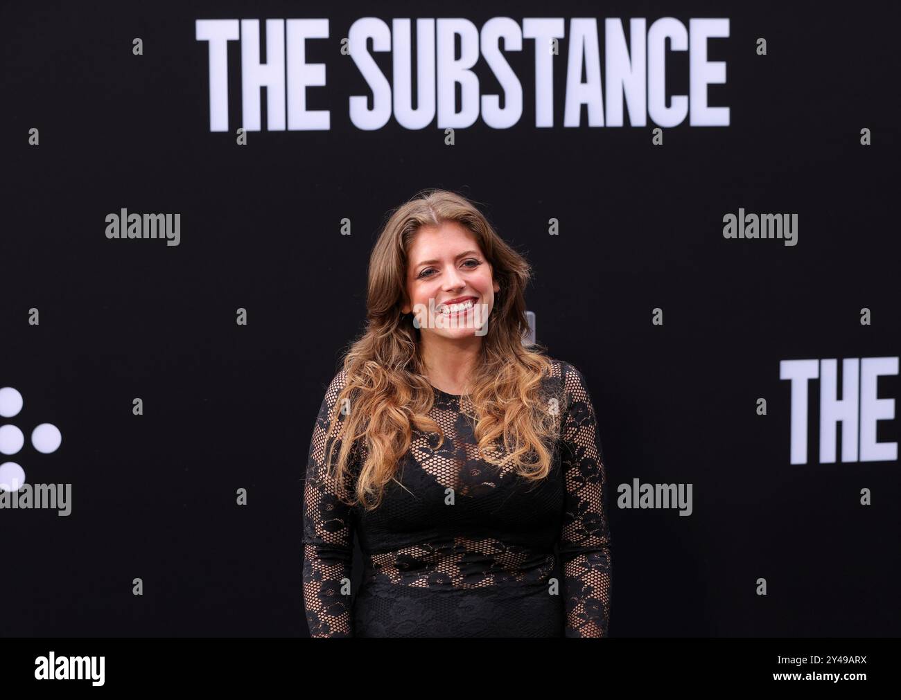 Los Angeles, Usa. September 2024. Megan Cruz nimmt am Montag, 16. September 2024, an der Premiere von „The Substance“ in Los Angeles bei der Directors Guild of America in Los Angeles Teil. Die Geschichte: Elisabeth Sparkle, bekannt für eine Aerobic-Show, wird an ihrem 50. Geburtstag einem verheerenden Schlag ausgesetzt, als ihr Chef sie feuert. In ihrer Not bietet ihr ein Labor eine Substanz an, die verspricht, sie in eine verbesserte Version ihrer selbst zu verwandeln. Foto: Greg Grudt/UPI Credit: UPI/Alamy Live News Stockfoto