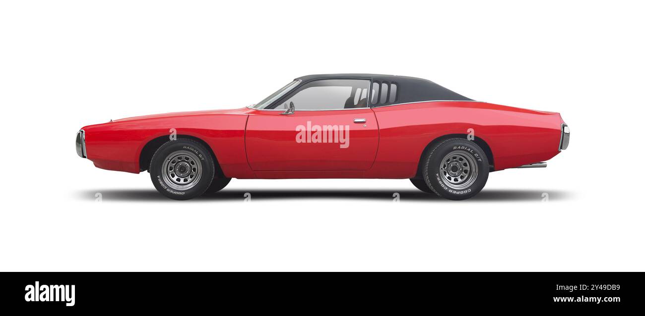 Dodge Charger Oldtimer-Seitenansicht isoliert auf weißem Hintergrund Stockfoto