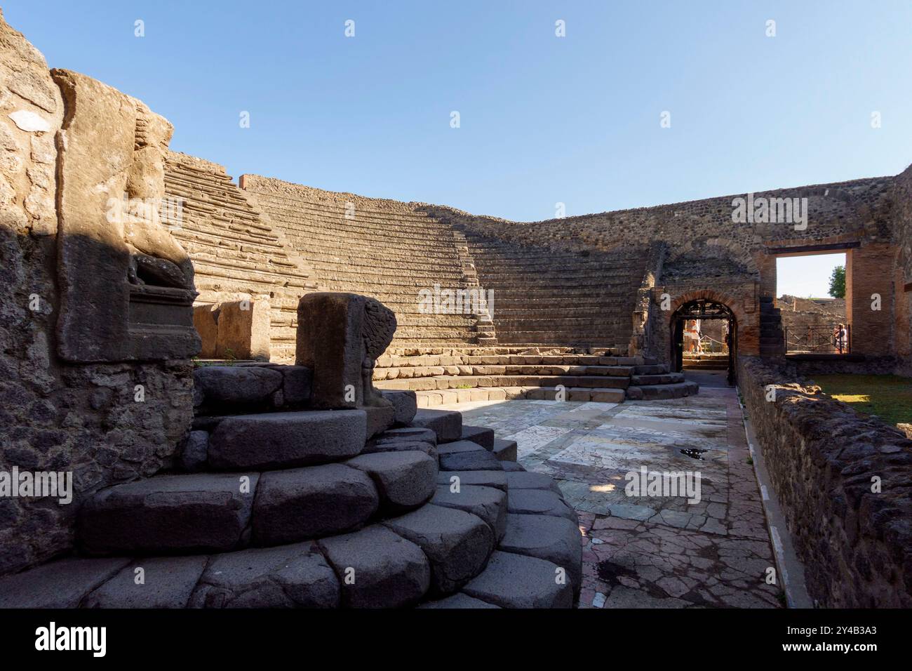 Römisches Amphitheater im Archäologischen Park von Pompeji, Italien, Europa Stockfoto