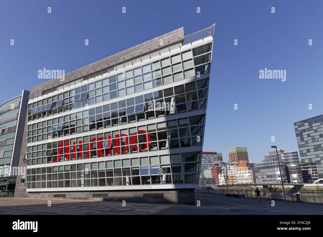 Deutsche Shiseido-Niederlassung, japanischer Hersteller von Luxuskosmetik, Düsseldorf Media Harbour, Düsseldorf, Nordrhein-Westfalen, Deutschland, Europa Stockfoto