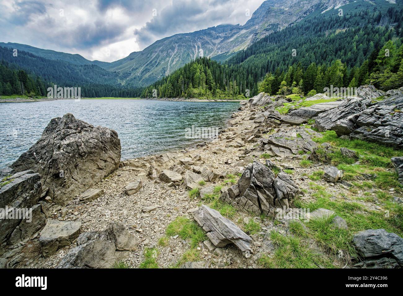 Obernberger See, Bergsee, Landschaft der Stubaier Alpen, Wetterstimmung, Wolkenstimmung, Obernberg am Brenner, Tirol, Österreich, Europa Stockfoto