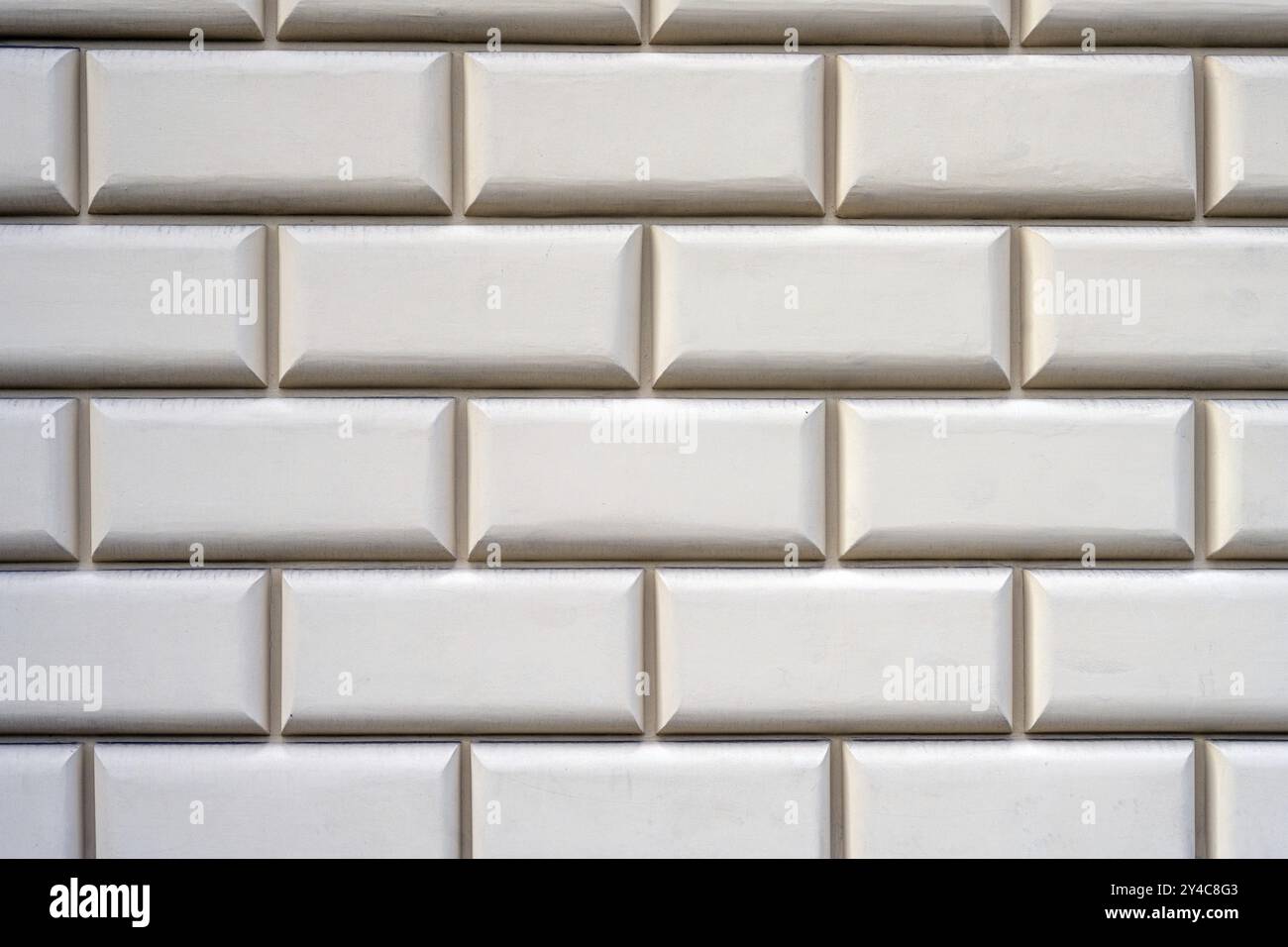 Hintergrund bestehend aus einer Wand mit rechteckigen Formen Stockfoto