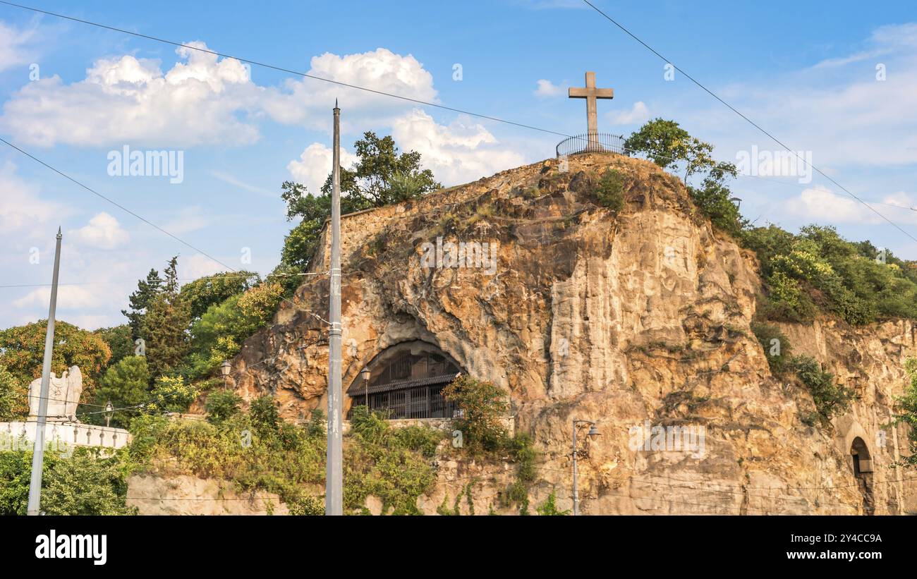 Paulins-Kloster in der Höhle des Gebirges Gellert, Budapest Stockfoto