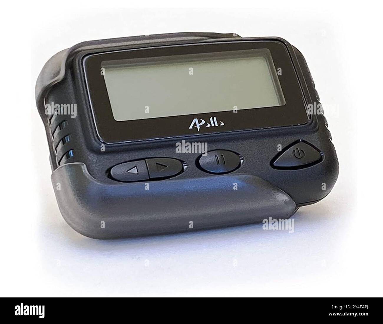 Ein undatiertes Katalogbild eines Apollo-Pagers, ähnlich denen, die am 17. September 2024 in verschiedenen Städten des Libanon und Syriens explodierten, bei einem beispiellosen Cyberangriff oder Fernangriff auf pro iranische Hisbollah-Mitarbeiter. Mindestens neun Menschen wurden getötet und Tausende werden verletzt, nachdem am Dienstagnachmittag Handfunkgeräte, die von der Hisbollah benutzt wurden, im Libanon explodiert sind. Das gesundheitsministerium sagt, 200 der Verletzten befinden sich in einem kritischen Zustand. Die Hisbollah hat Israel die Schuld für die "sündige Aggression" gegeben und gesagt, das Land werde seine "gerechte Strafe" bekommen. Foto: Balkis Press/ab Stockfoto