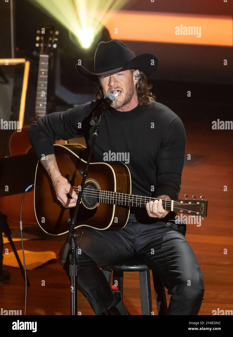 Nashville, USA. September 2024. Tyler Hubbard tritt am 21. August 2024 an der 17. Academy of Country Music Honors im Ryman Auditorium in Nashville, Tennessee auf. (Foto: Amiee Stubbs/imageSPACE) Credit: Imagespace/Alamy Live News Stockfoto