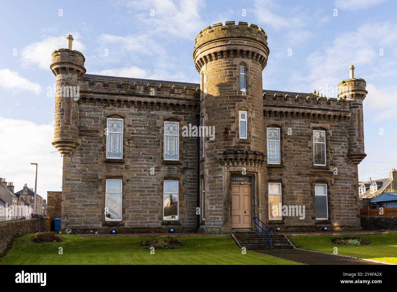 Thurso, Schottland, Vereinigtes Königreich - 31. Oktober 2023: Die Freimaurerhalle (ehemals Drill Hall) wurde 1873 in Thurso, Caithness, Schottland, Vereinigtes Königreich gebaut. Stockfoto