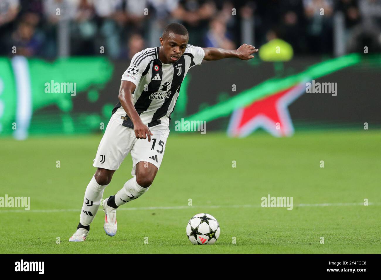 Turin, Italien. September 2024. Pierre Kalulu von Juventus im Juventus-Stadion während des UEFA Champions League-Spiels zwischen Juventus und PSV Eindhoven. Endpunktzahl: Juventus 3:1 PSV Eindhoven. Quelle: SOPA Images Limited/Alamy Live News Stockfoto