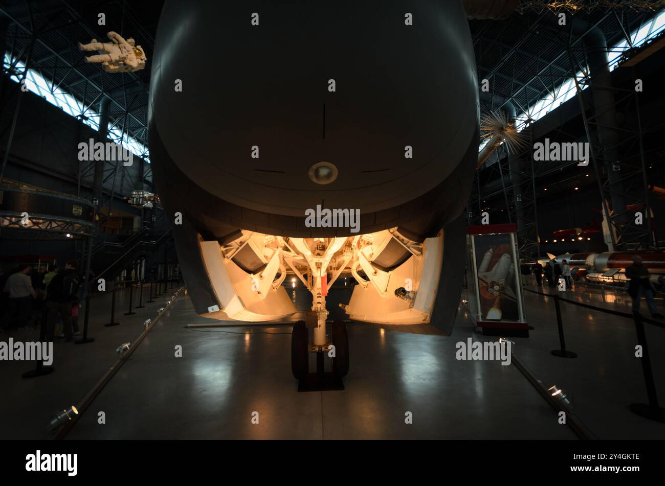 WASHINGTON DC – die Space Shuttle Enterprise im Smithsonian National Air and Space Museum. Diese historische Raumsonde, die erste Umlaufbahn des Space Shuttle-Programms, diente als Testfahrzeug und ebnete den Weg für zukünftige betriebliche Shuttles. Die Enterprise wurde im Museum durch das Space Shuttle Discovery ersetzt. Stockfoto