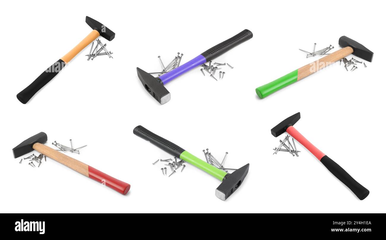 Collage mit verschiedenen Hämmern und Metallnägeln auf weißem Hintergrund Stockfoto