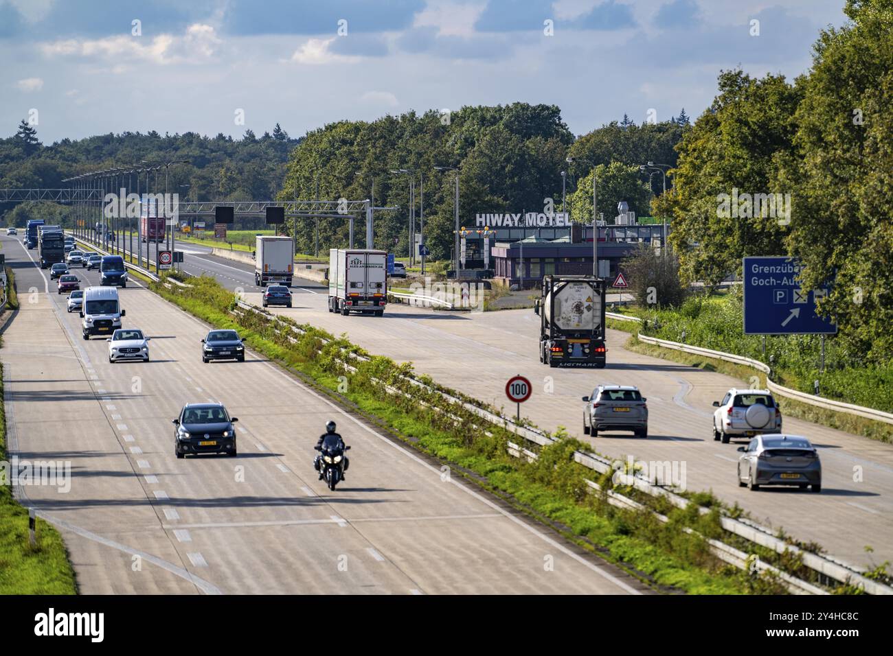 Goch Grenzübergang, Autobahn A57, von Deutschland in die Niederlande, wenig Verkehr, Nordrhein-Westfalen, Deutschland, Europa Stockfoto