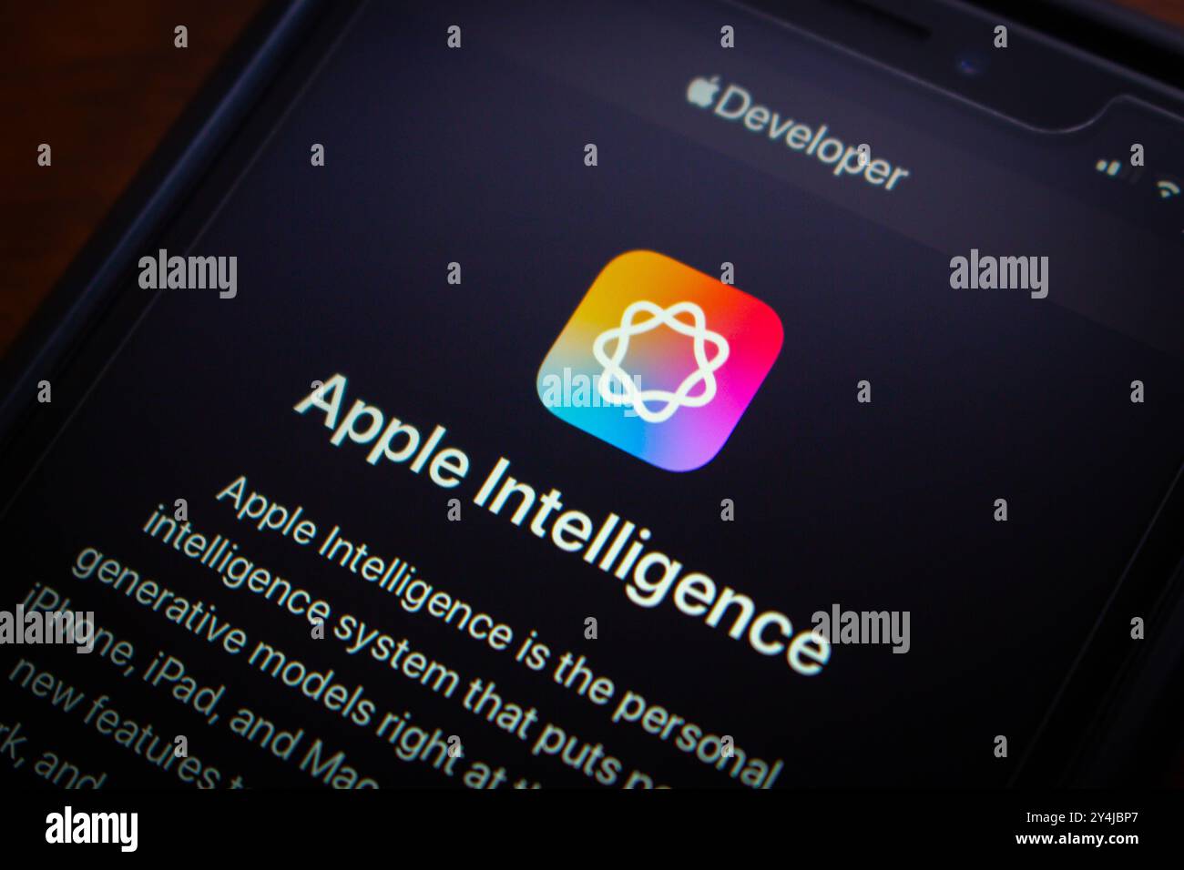 Vancouver, KANADA - 16. September 2024 : die Website der Apple Intelligence wird auf einem iPhone angezeigt. Apple Intelligence ist KI-Systemfunktionen, die U verbessern sollen Stockfoto
