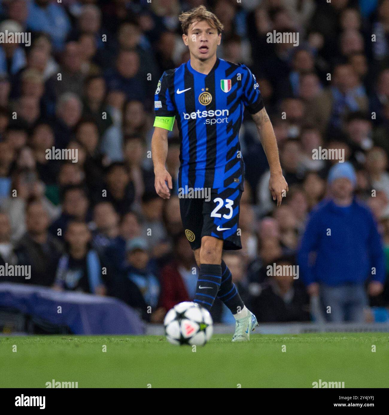 Nicolò Barella #23 von Inter Mailand beim Spiel der UEFA Champions League zwischen Manchester City und Football Club Internazionale Milano im Etihad Stadium, Manchester am Mittwoch, den 18. September 2024. (Foto: Mike Morese | MI News) Credit: MI News & Sport /Alamy Live News Stockfoto