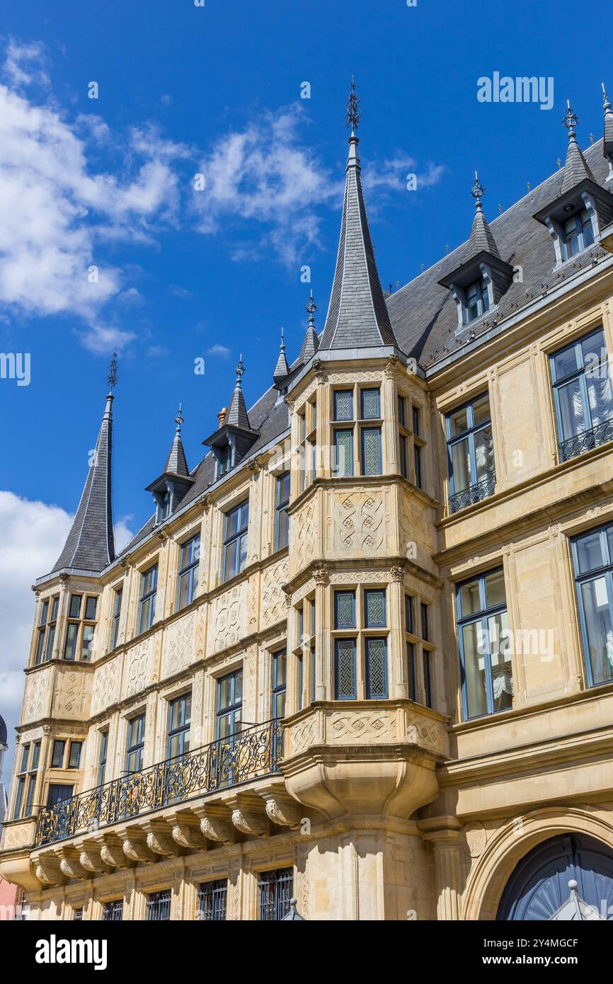 Türme des historischen Großherzoglichen Palastes in Luxemburg Stockfoto