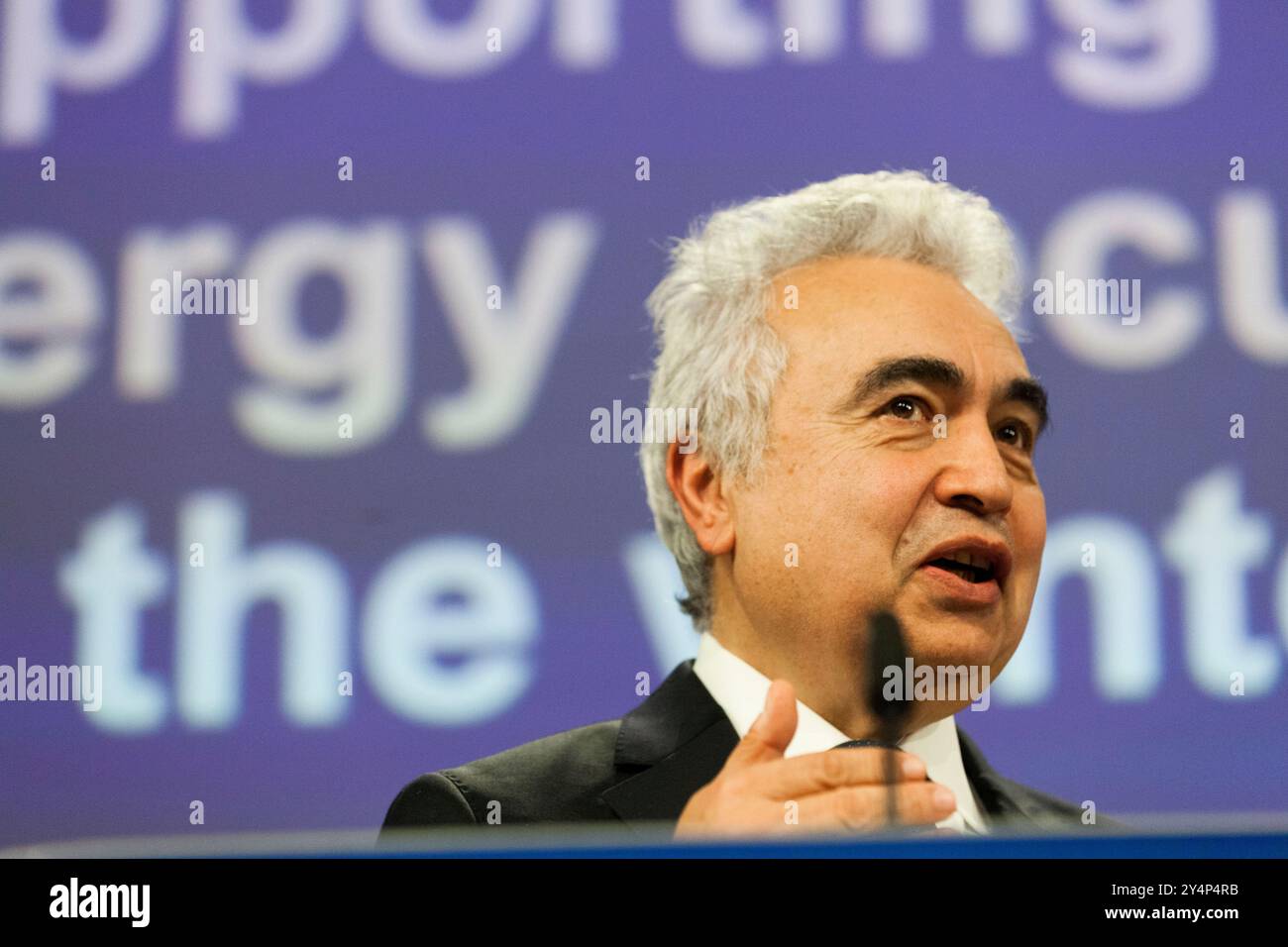 Brüssel, Belgien September 2024. Nicolas Landemard/Le Pictorium - Pressekonferenz mit Ursula von der Leyen und Fatih BIROL - 19/09/2024 - Belgien/Brüssel - heute haben die Präsidentin der Europäischen Kommission, Ursula von der Leyen, und Fatih BIROL Exekutivdirektor der Internationalen Energieagentur. Pressekonferenz zur Präsentation des europäischen Plans zur Unterstützung der Energiesicherheit in der Ukraine vor dem Winter 2024. Quelle: LE PICTORIUM/Alamy Live News Stockfoto