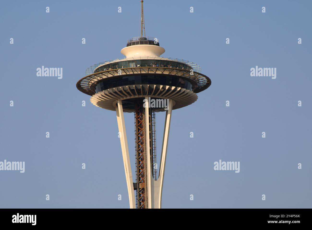 Space Needle Seattle, Washington, wurde 1972 für die Weltmesse gebaut. Tolle Aussicht und gutes Essen auf der Spitze. Ein muss in Seattle. Stockfoto