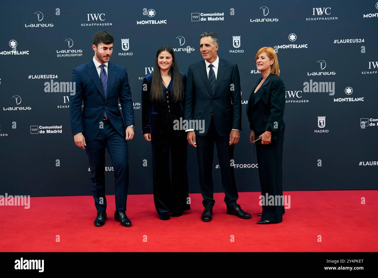 Miguel Indurain, Marisa Lopez de Goicoechea nimmt am 22. April 2024 in Madrid an den Laureus World Sports Awards Madrid 2024 - Roter Teppich im Palacio de Cibeles Teil. Stockfoto