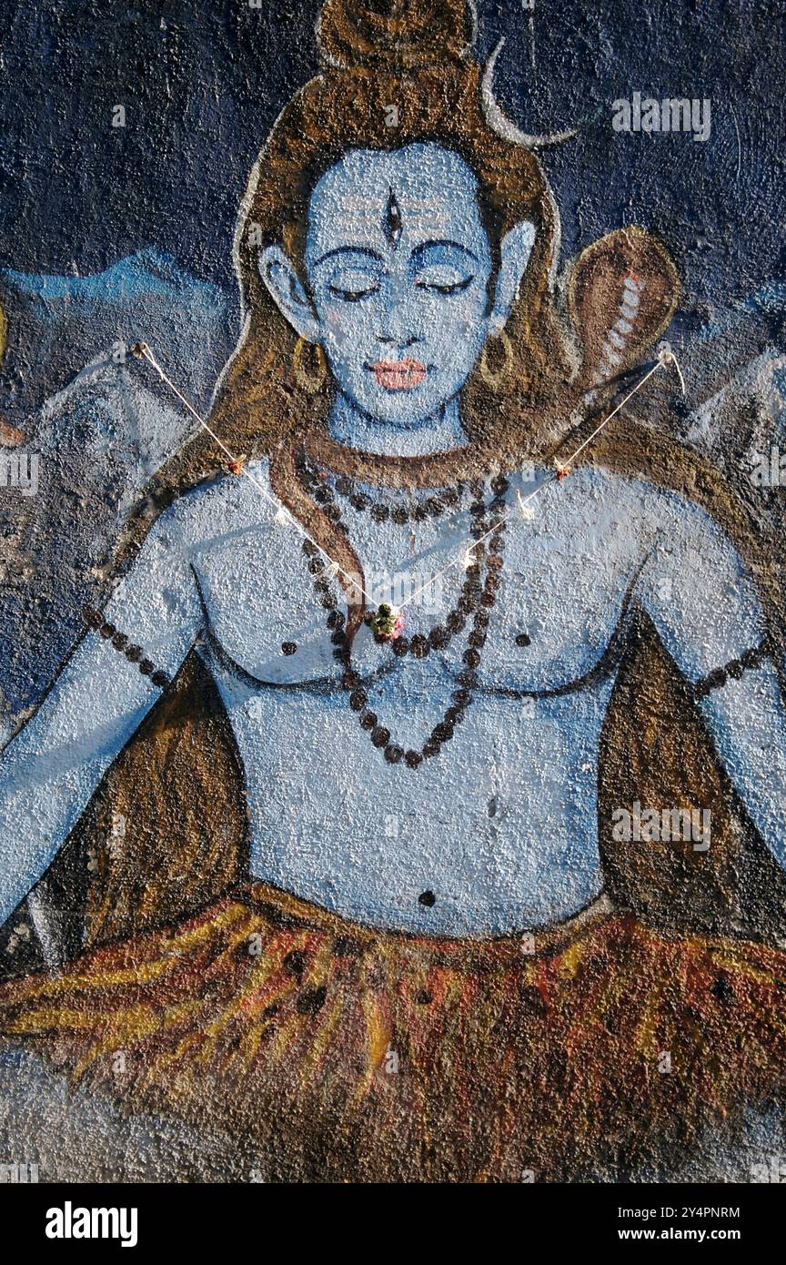 Banganga, Maharashtra / Indien - 24. Februar 2007: Ein Wandgemälde eines hinduistischen Gottes Shiva in Banganga. Stockfoto