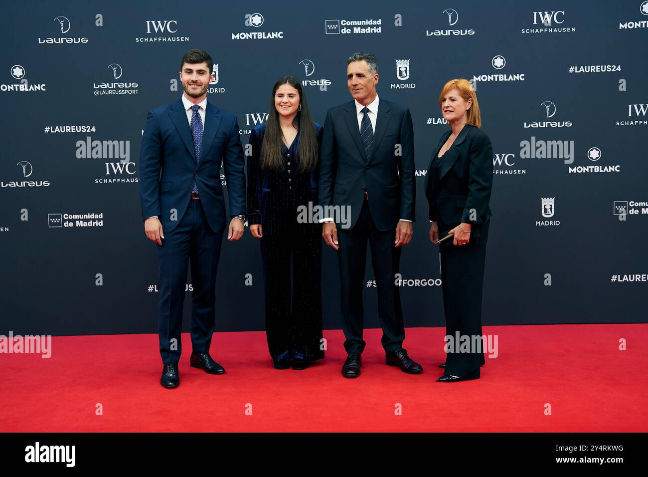 Miguel Indurain, Marisa Lopez de Goicoechea nimmt am 22. April 2024 in Madrid an den Laureus World Sports Awards Madrid 2024 - Roter Teppich im Palacio de Cibeles Teil. Stockfoto