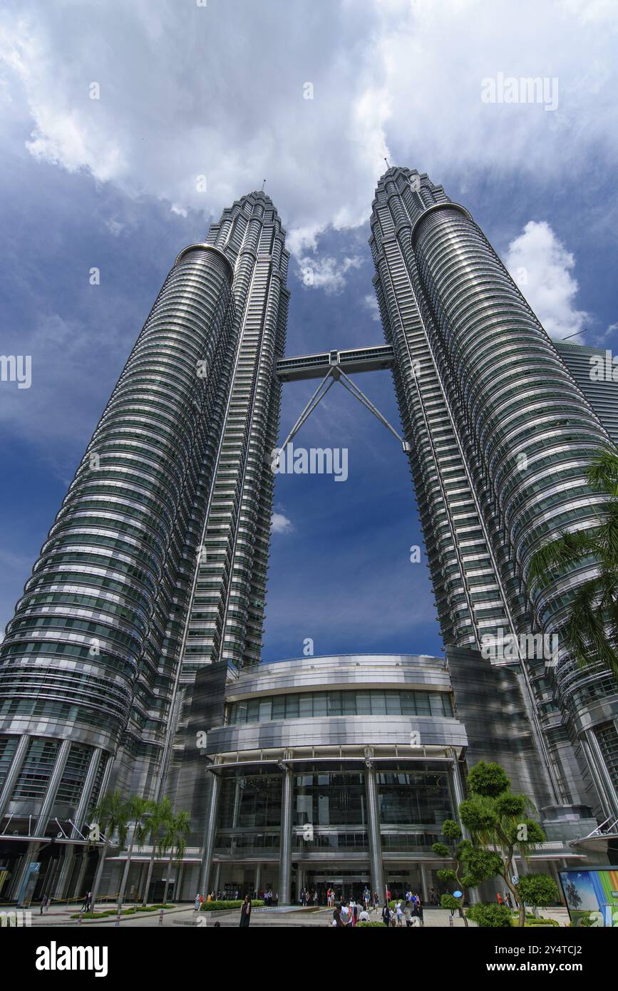 Petronas Twin Towers, die berühmtesten zwei Wolkenkratzer in Kuala Lumpur, Malaysia, Asien Stockfoto