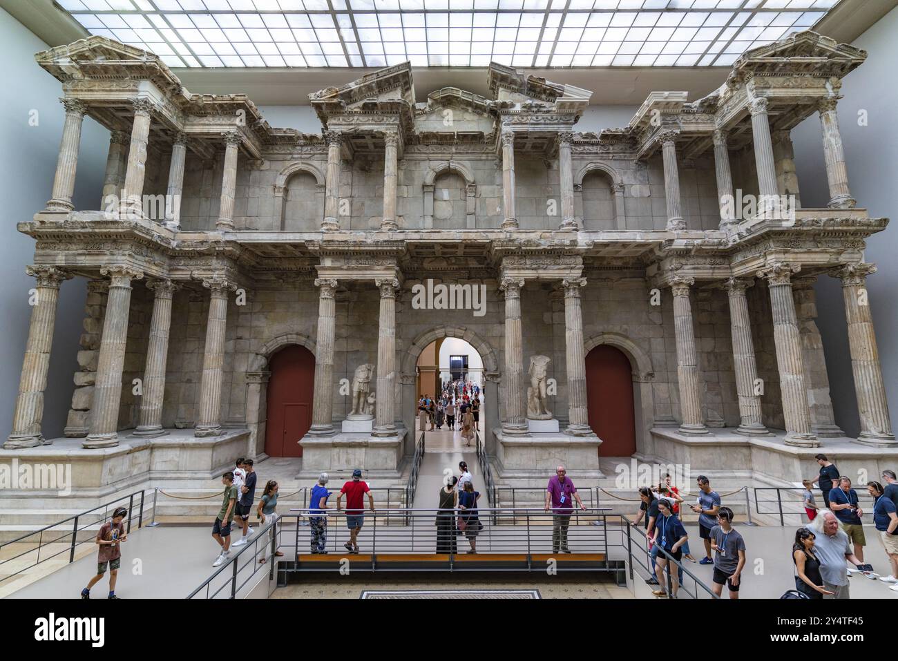 Markttor von Milet im Pergamonmuseum in Berlin, Deutschland, Europa Stockfoto