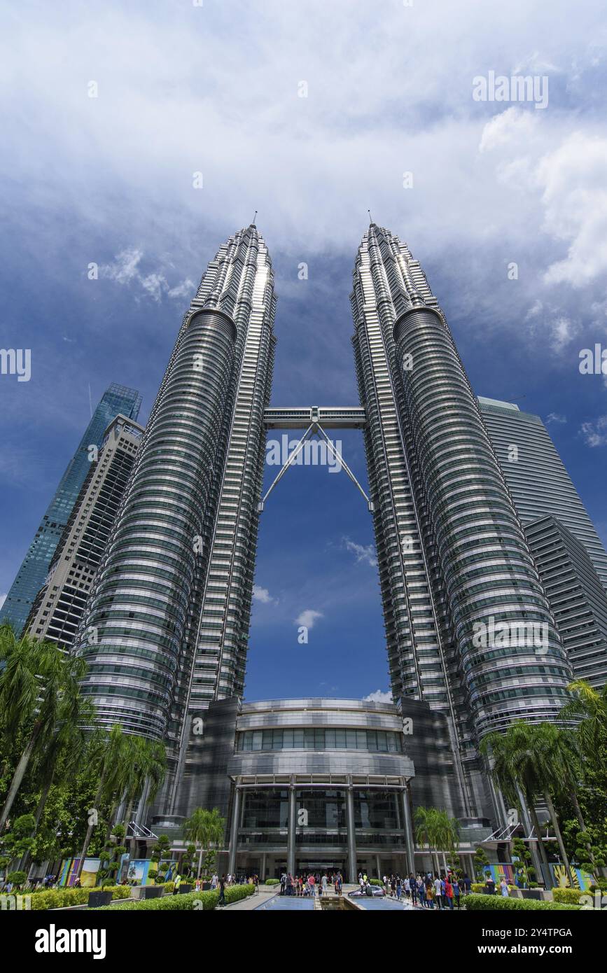 Petronas Twin Towers, die berühmtesten zwei Wolkenkratzer in Kuala Lumpur, Malaysia, Asien Stockfoto