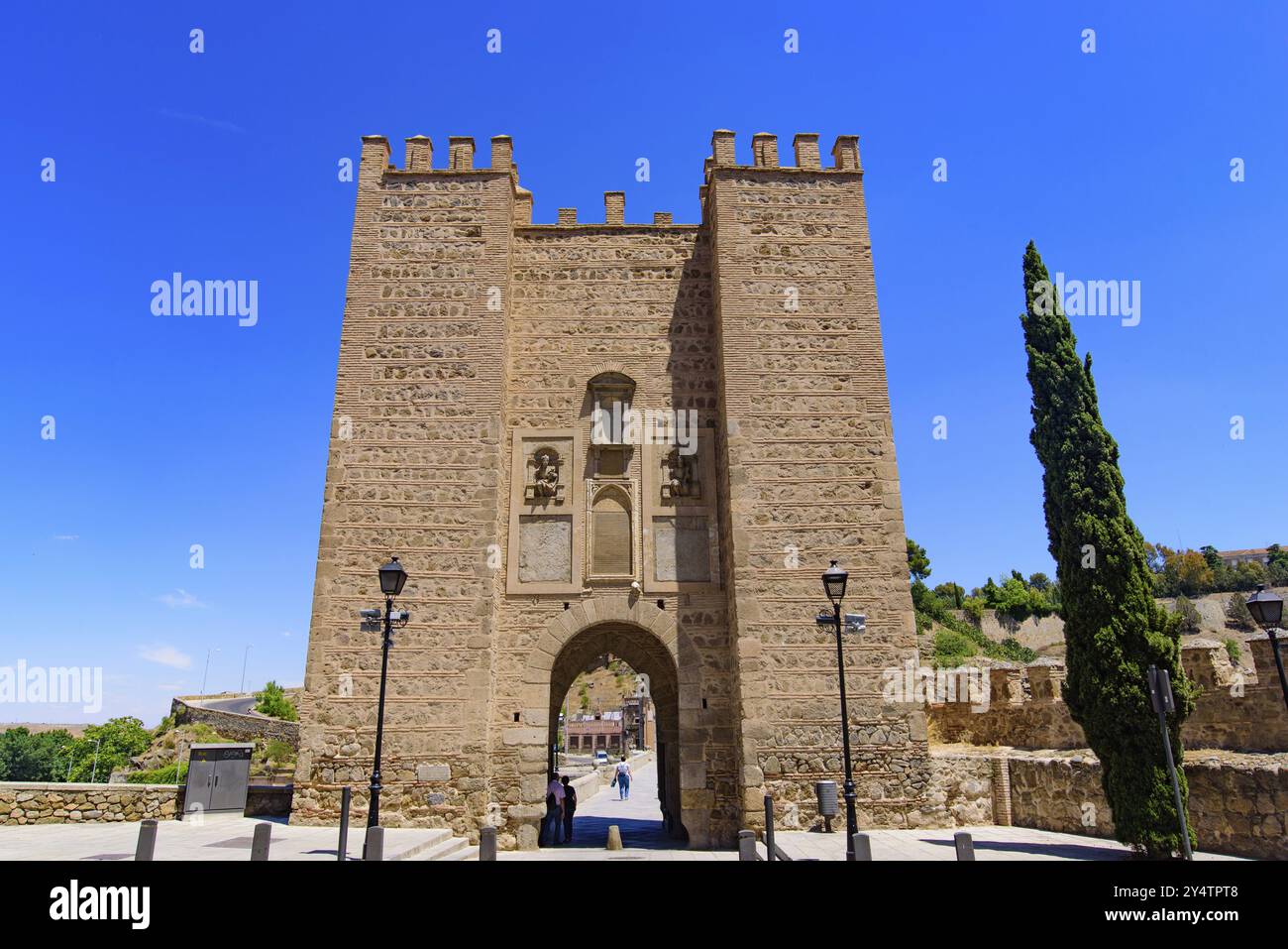 Puente de Alcantara, eine römische Bogenbrücke über den Tejo in Toledo, Spanien, Europa Stockfoto